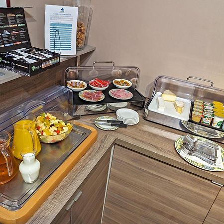 Soleil Et Jardin Hotel Solaize Ngoại thất bức ảnh
