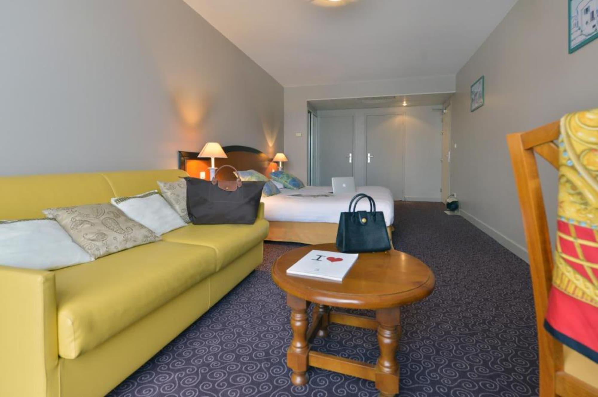 Soleil Et Jardin Hotel Solaize Ngoại thất bức ảnh